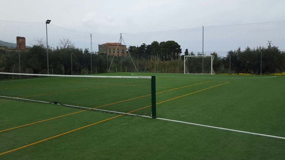 Campo di calcetto/tennis di Borgo Aranci, Ville in vendita a Scopello, Sicilia